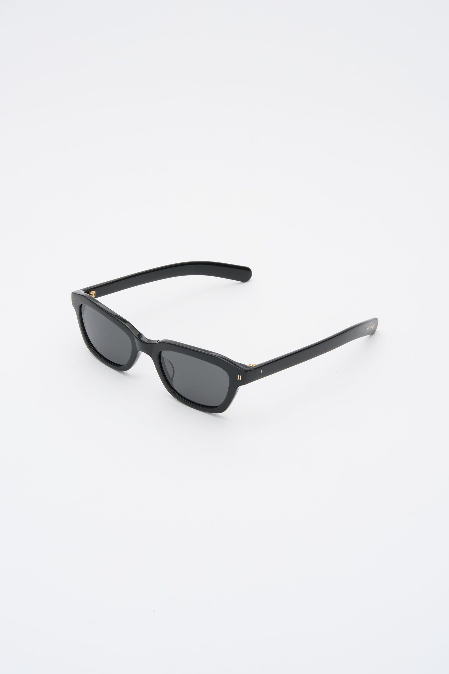 CLINT Solid Black / Solid Black Lens