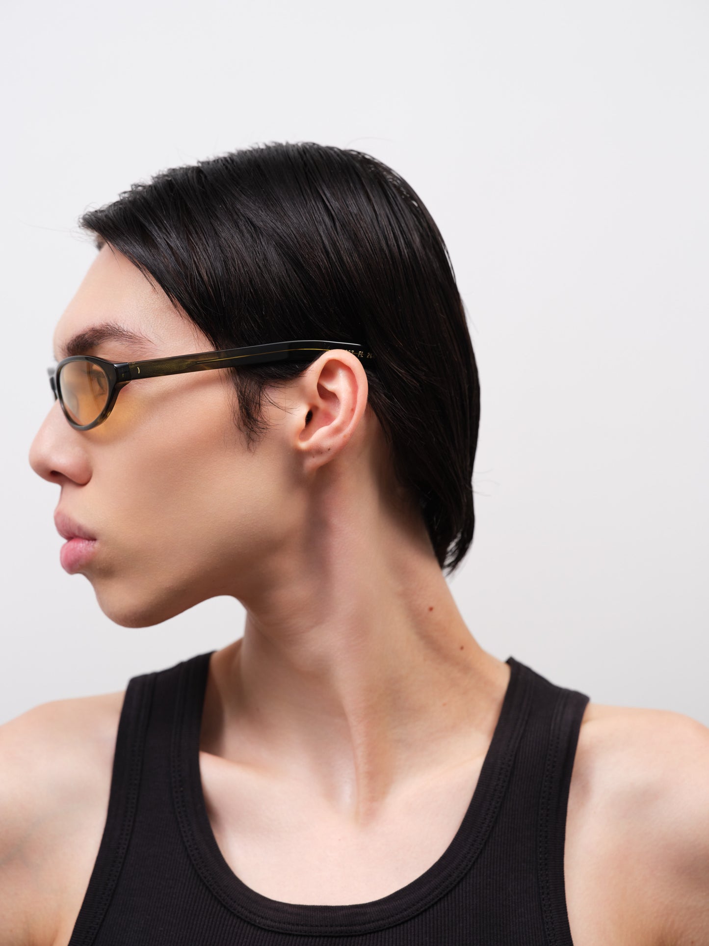 OLYMPIA Olive Horn / Yellow Lens