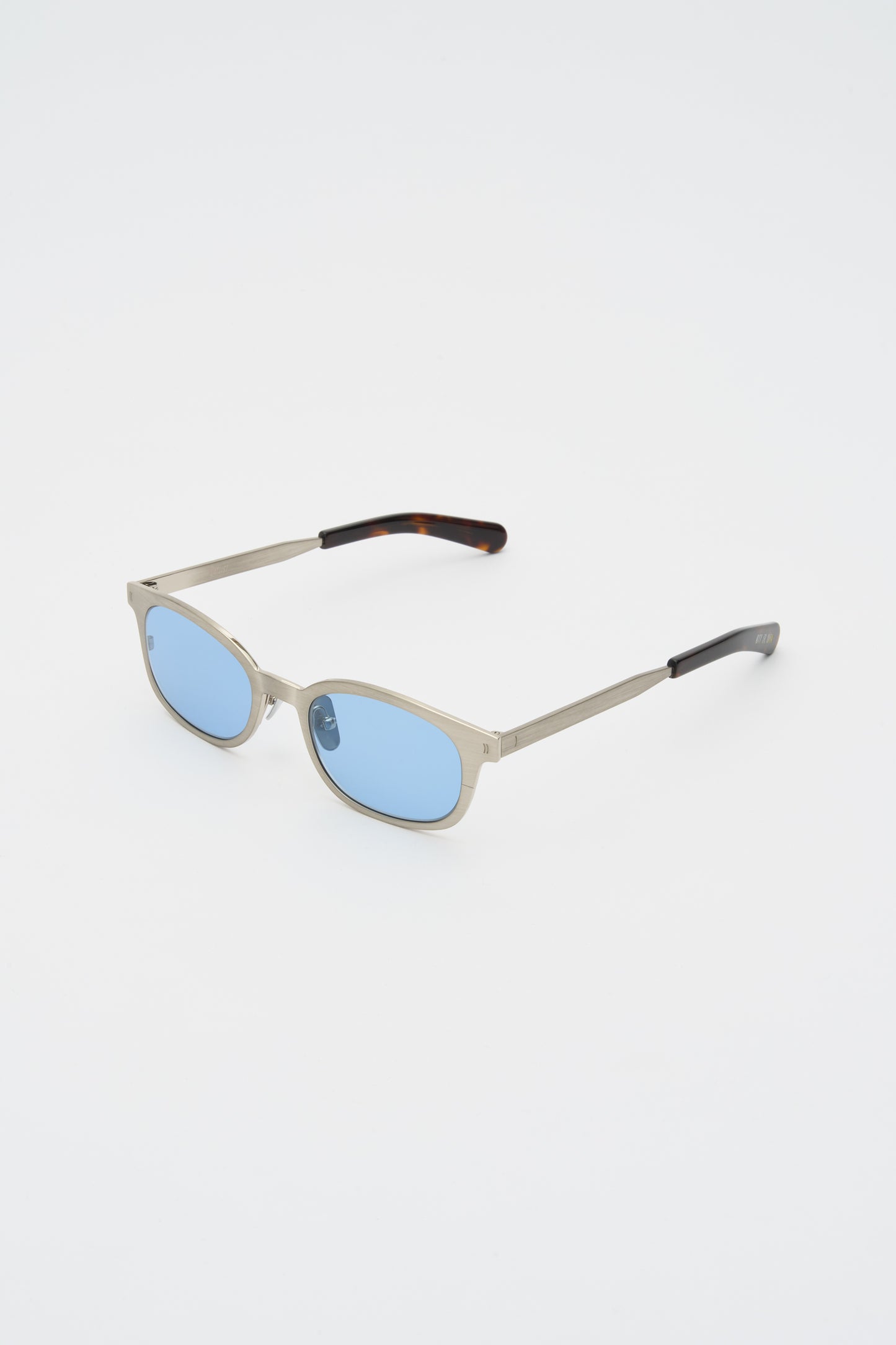 LE BUCHERON / TITANIUM Brushed Silver Dark Tortoise / Solid Blue Lens