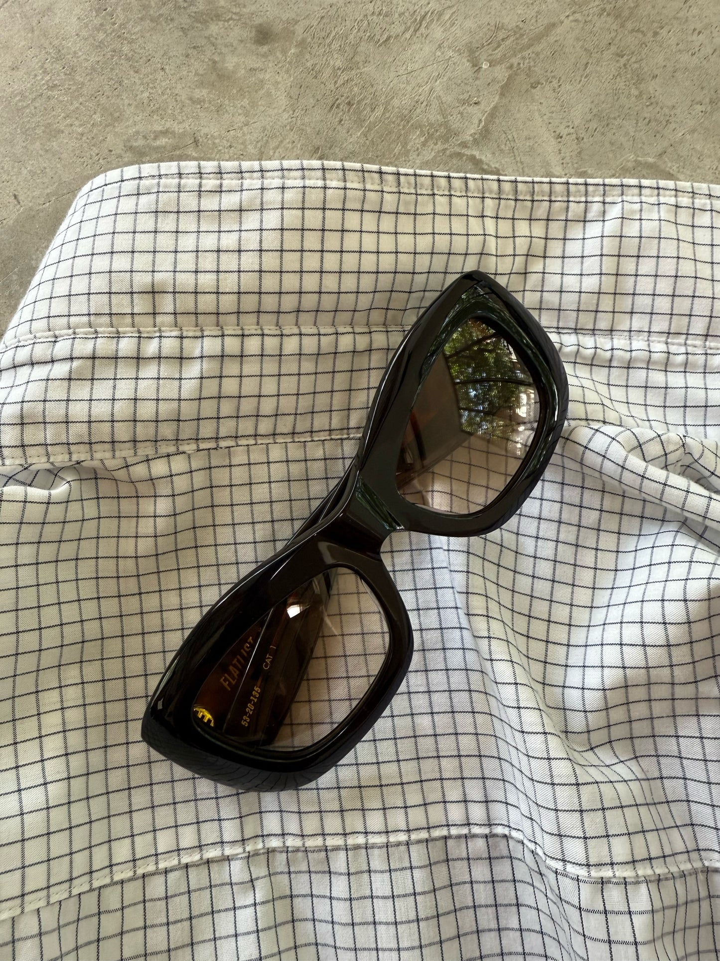 Flatlist x Freja Wewer / POPPY / Dark Tortoise / Peach Lens