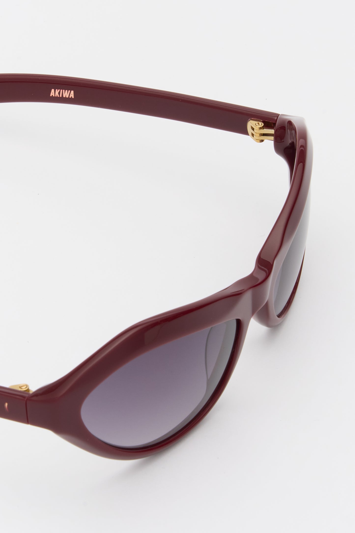 AKIWA Solid Bordeaux / Grey Gradient Lens