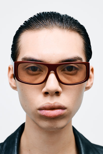 APRIL Solid Bordeaux / Peach Lens