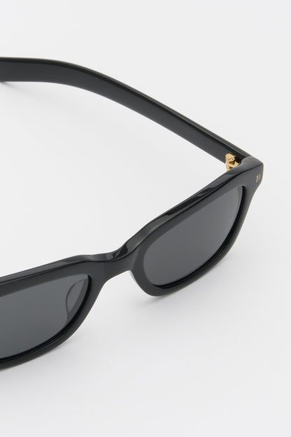 CLINT Solid Black / Solid Black Lens