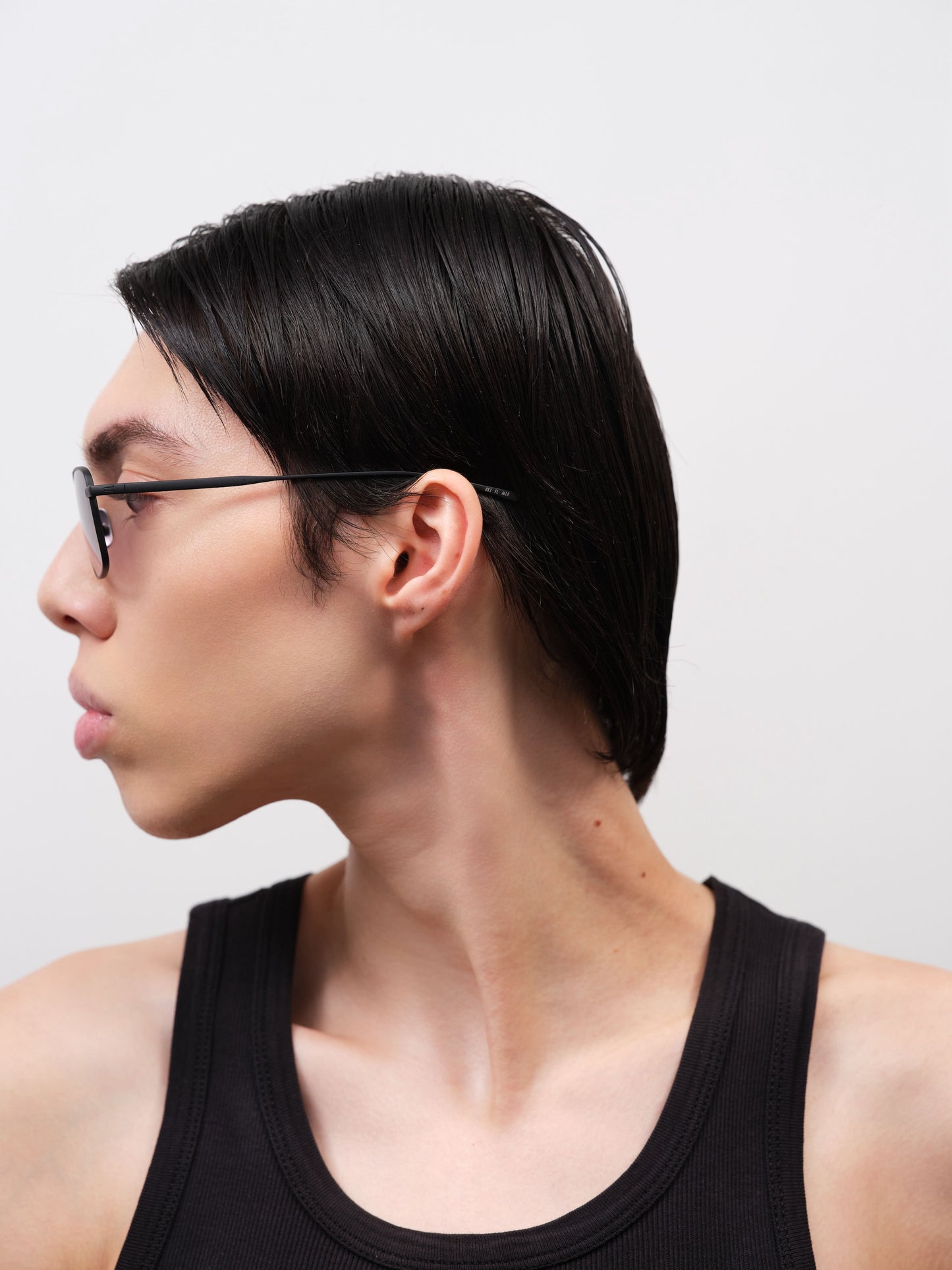 REED Matte Black / Smoke Gradient Lens