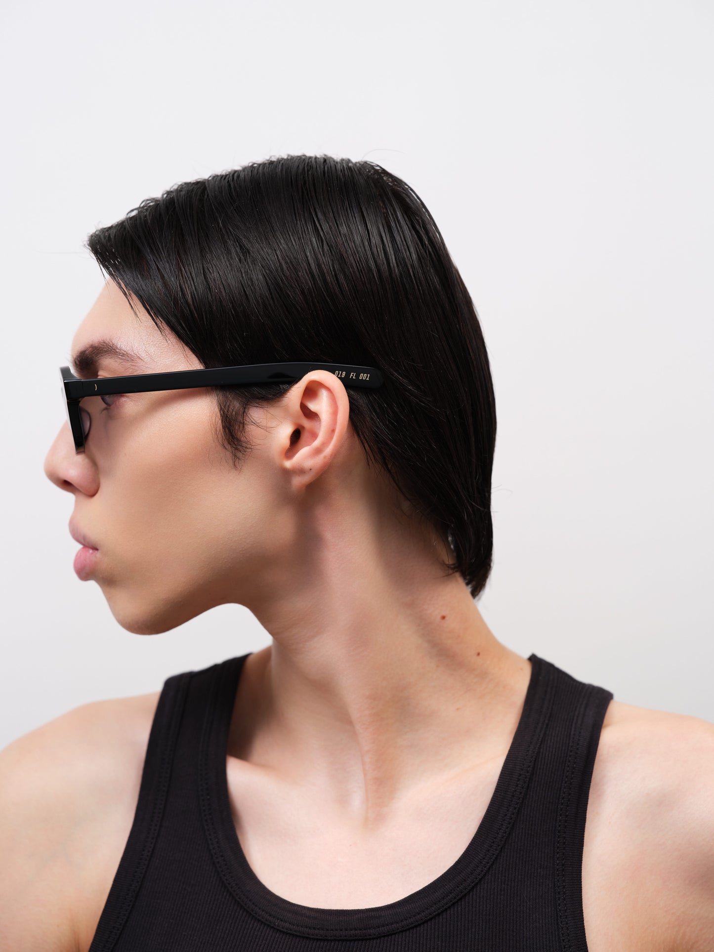 SAMMYS Solid Black / Solid Black Lens