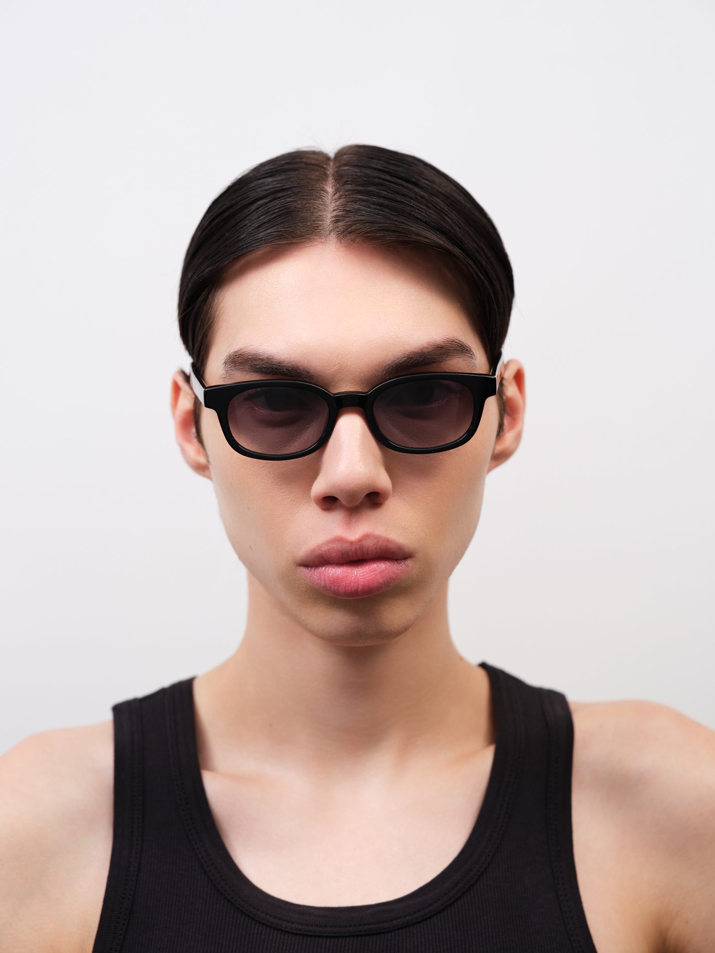 LE BUCHERON Solid Black / Solid Black Lens