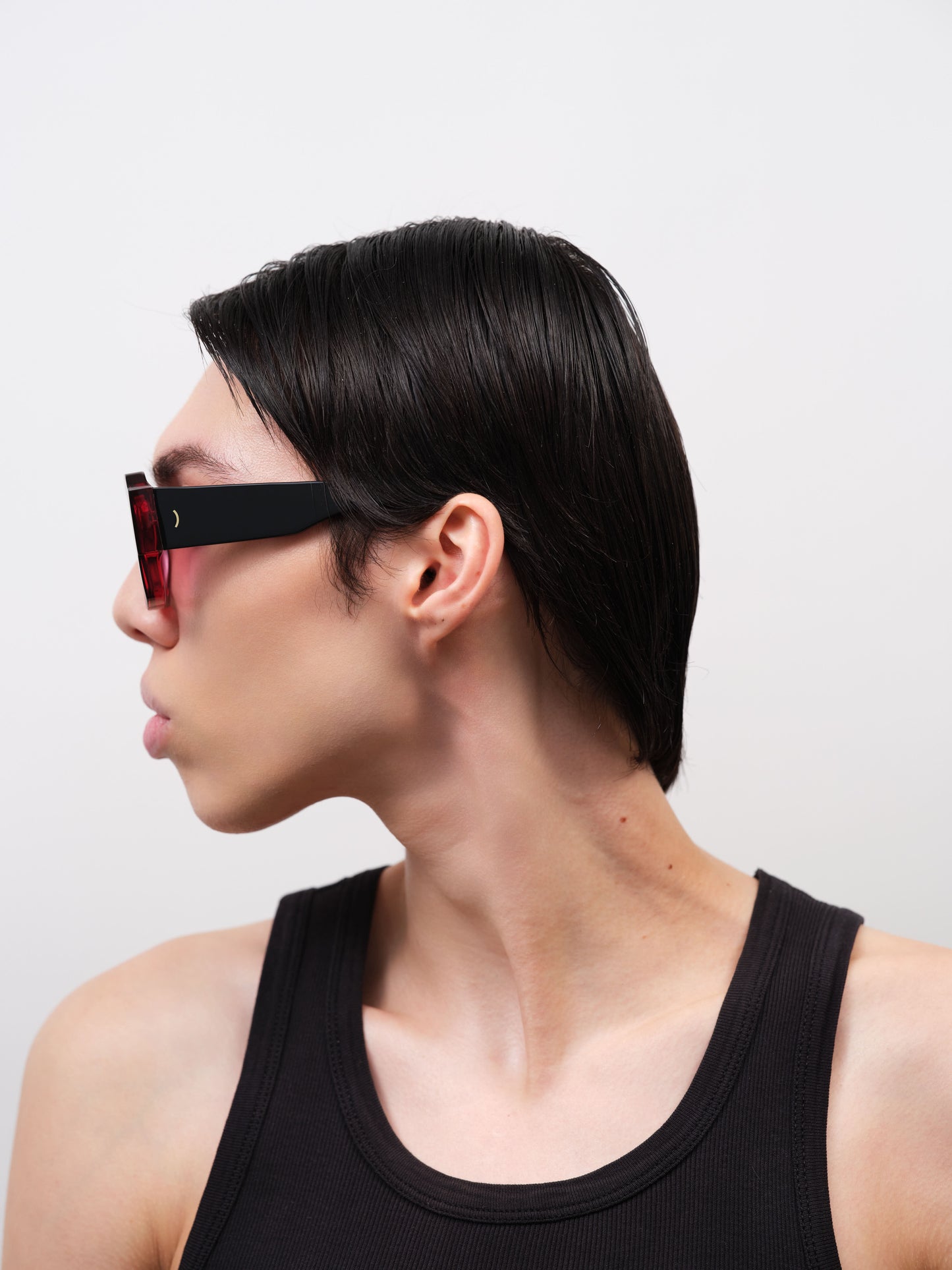 MARFA Solid Black / Solid Bordeaux / Pink Gradient Lens