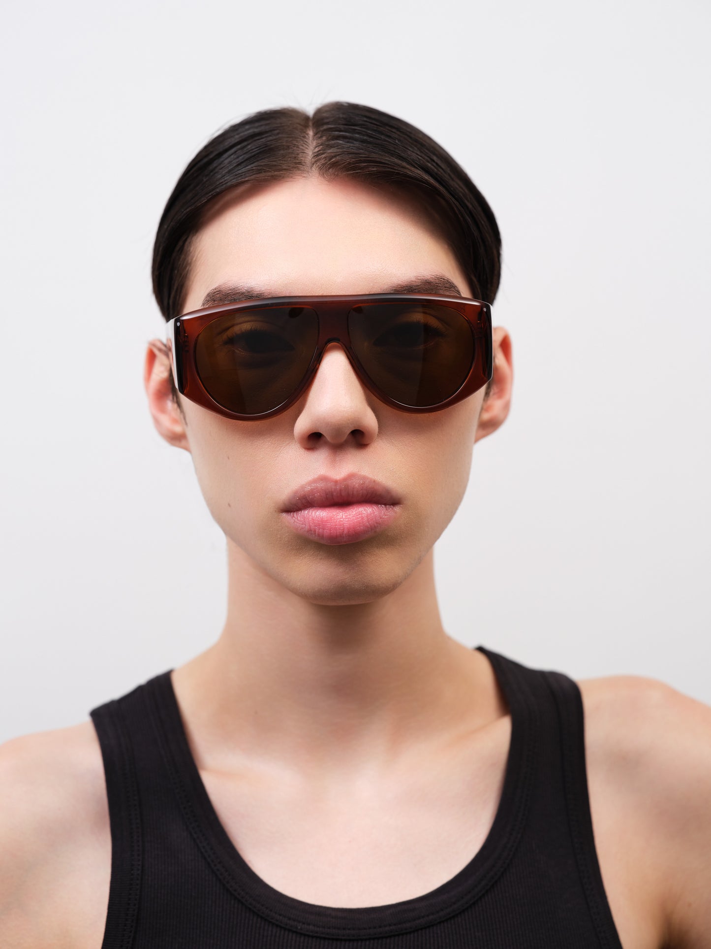 BERLYN Crystal Brown / Solid Brown Lens