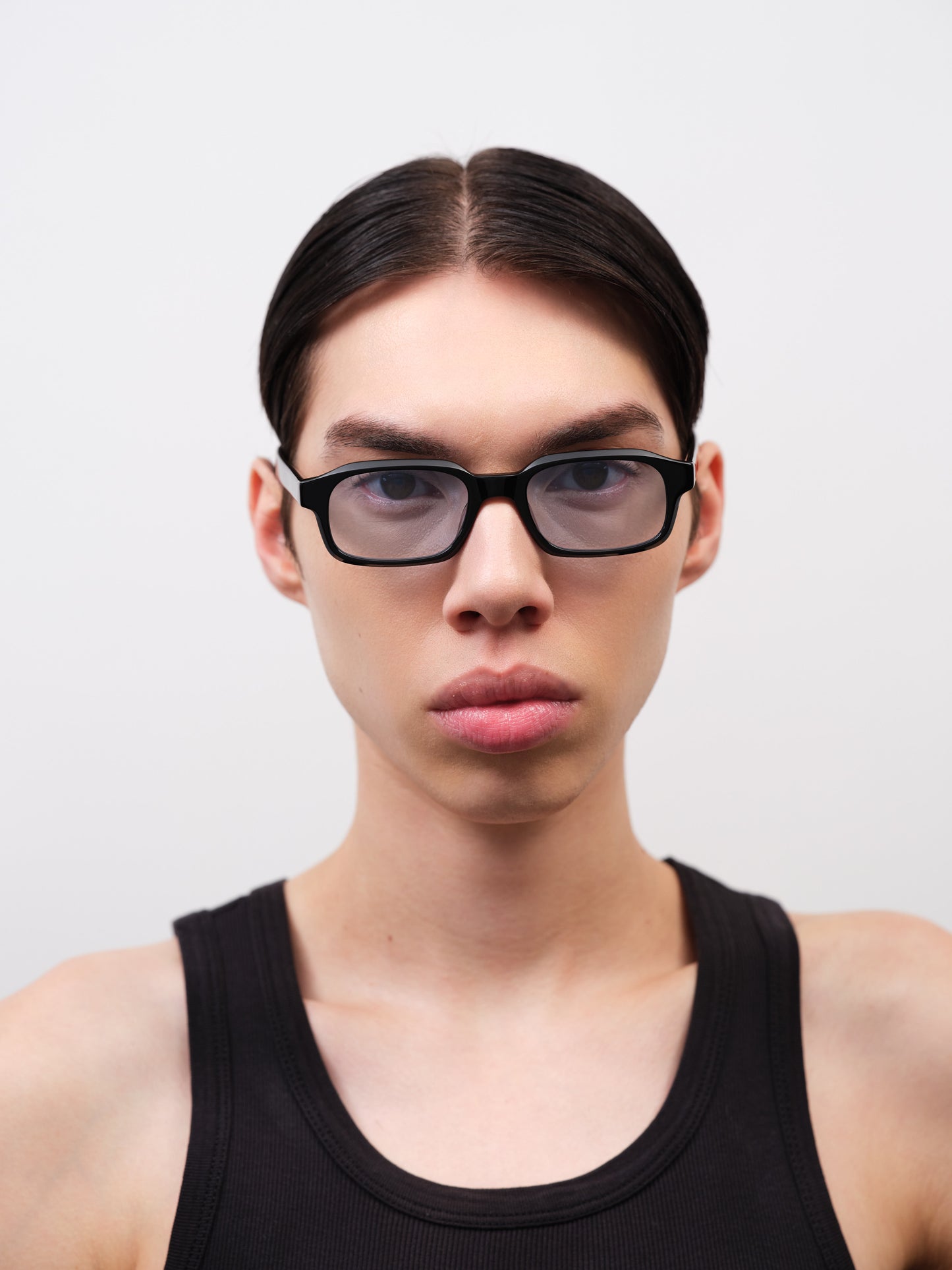 HANKY Solid Black / Light blue gradient lens