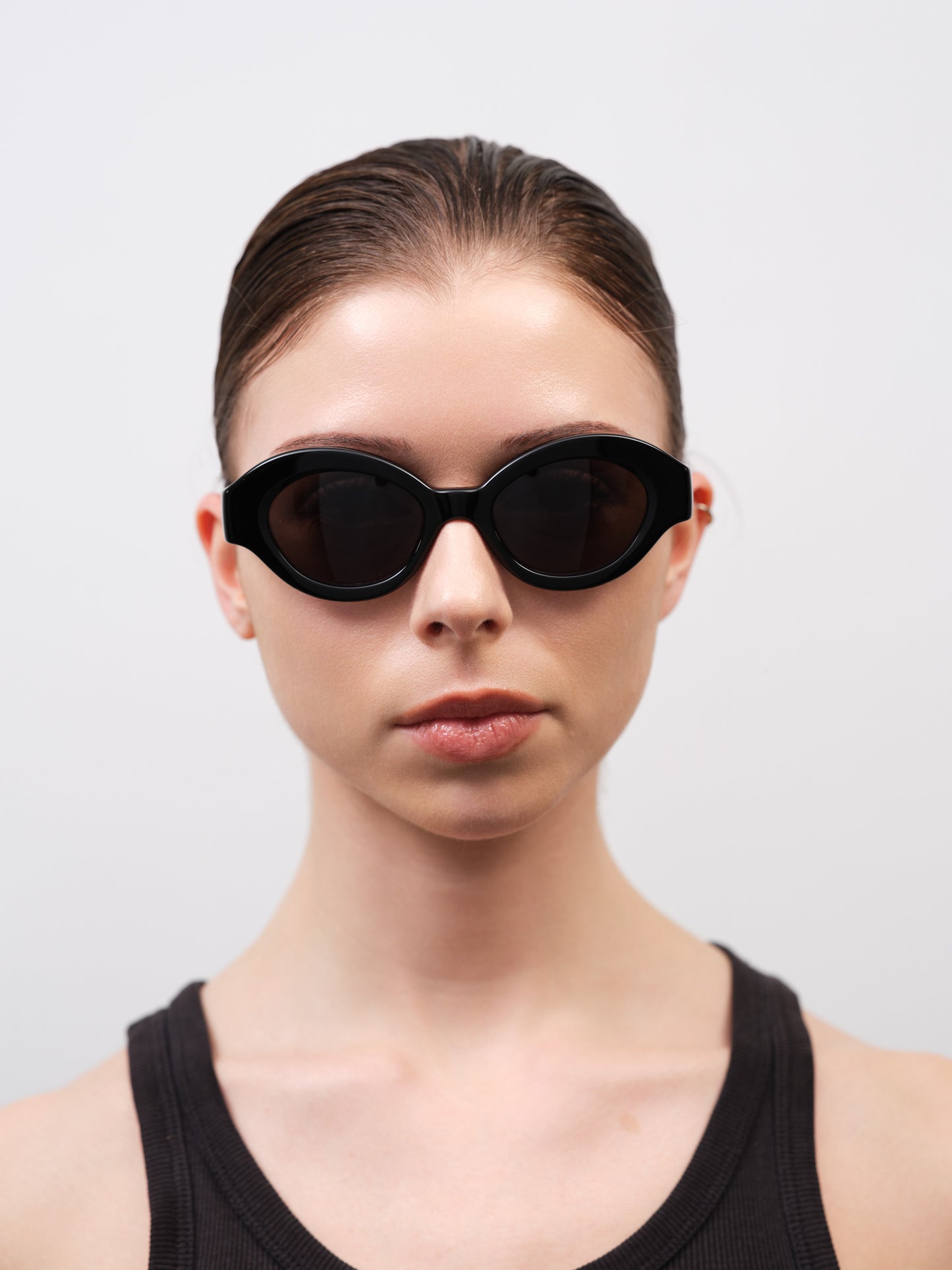 MARGE Solid Black / Solid Black Lens