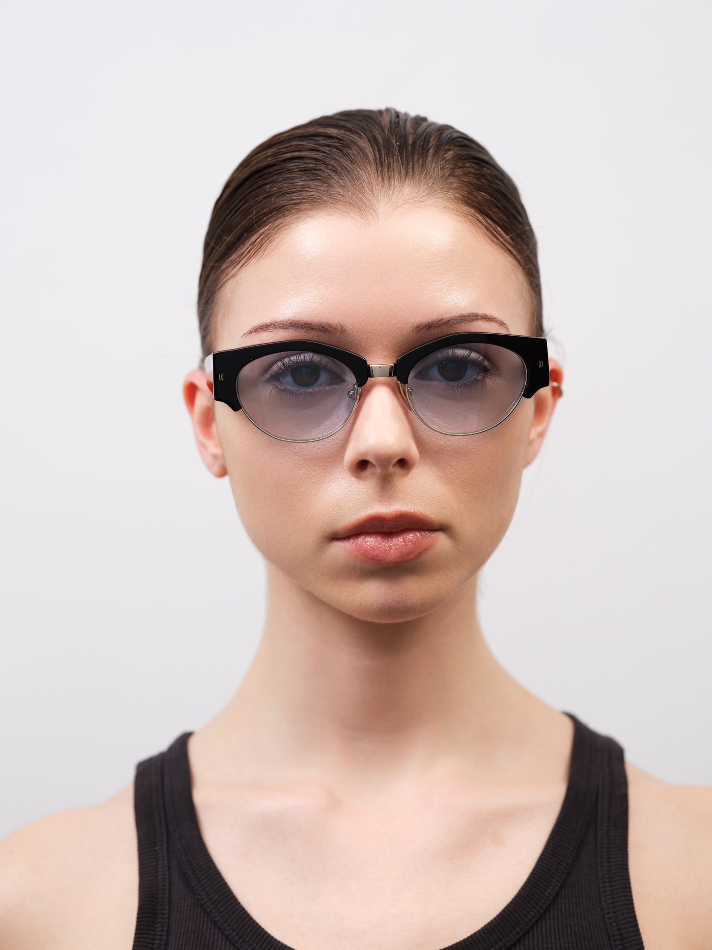 YOUNG Solid Black / Light Blue Gradient Lens
