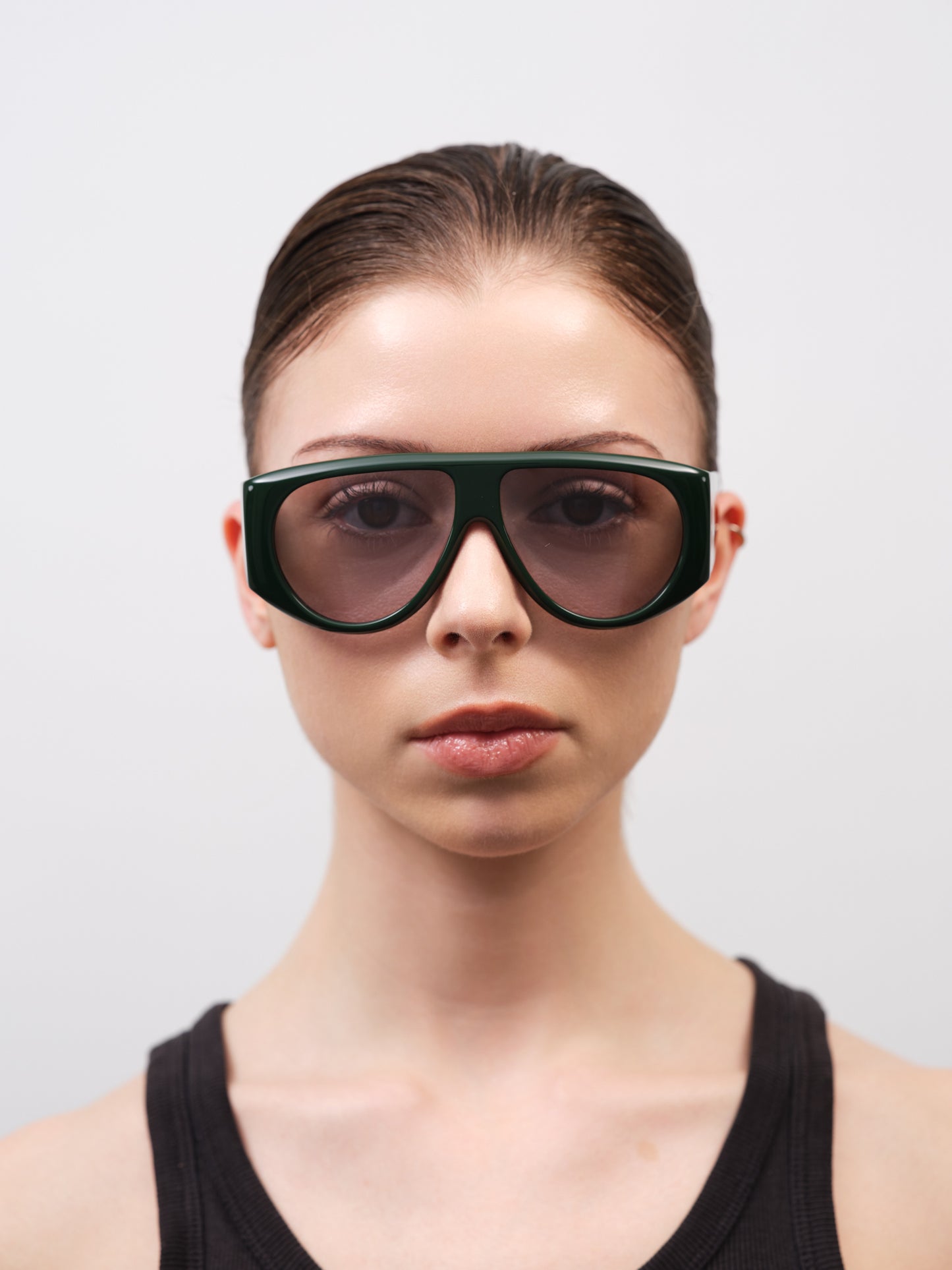 BERLYN Solid Dark Green / Light Grey Lens