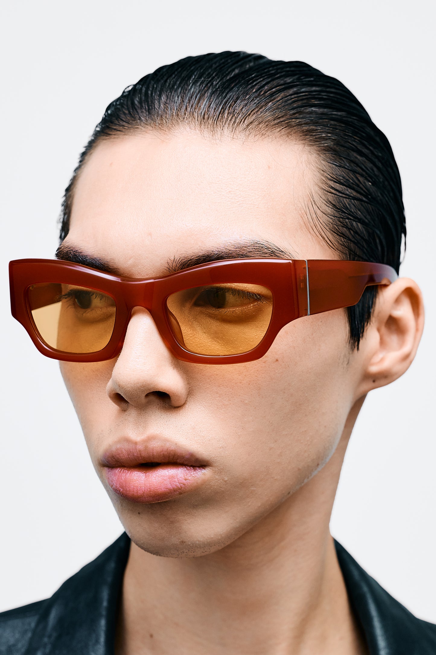 SHADE 03 Milky Red / Solid Yellow Lens