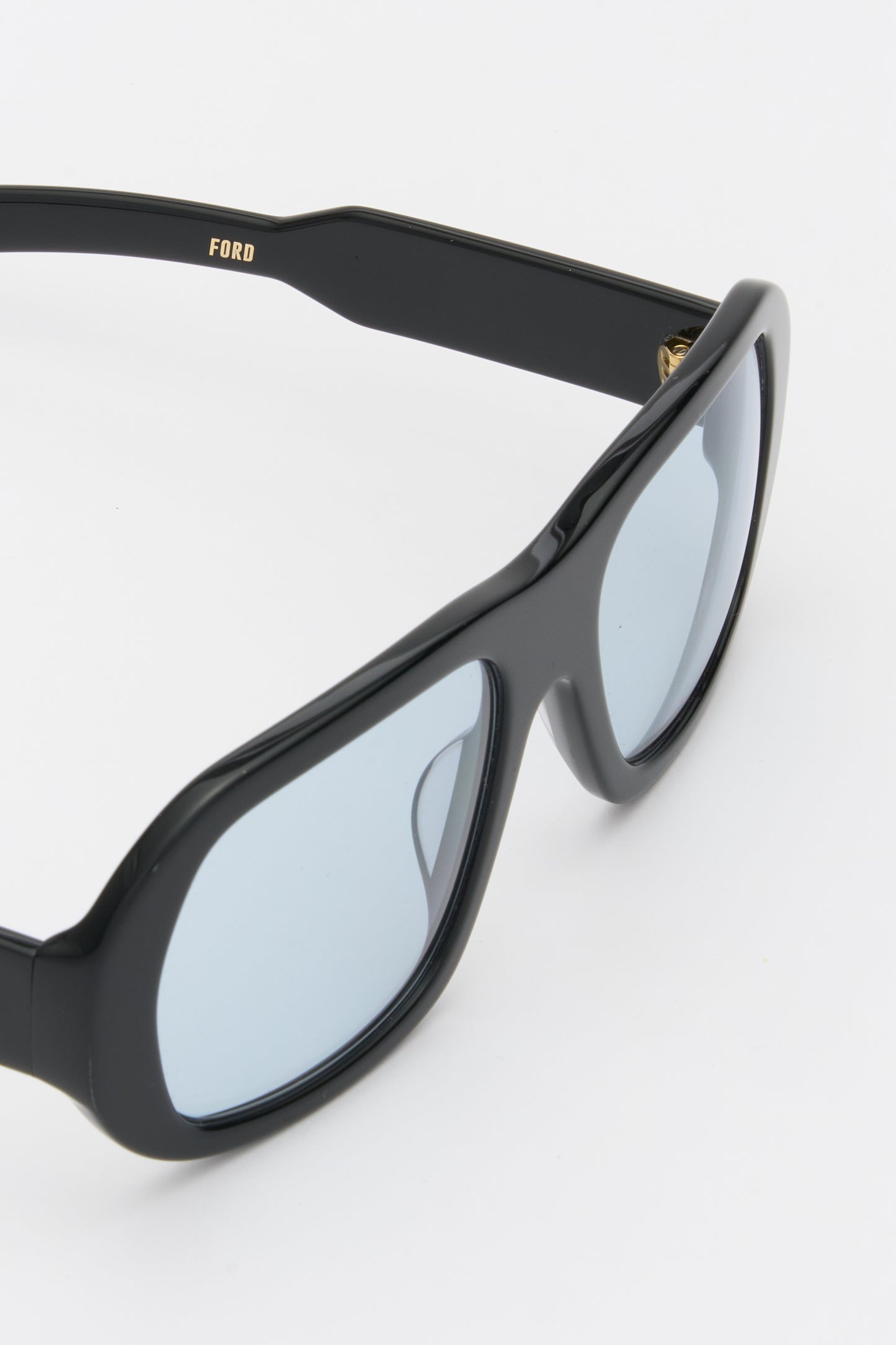 FORD Solid Black / Solid Blue Lens