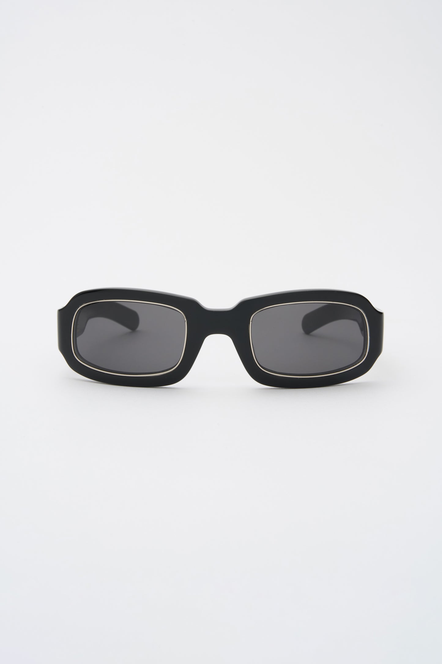 FRAME Solid Black / Solid Black Lens