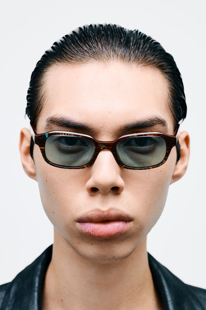 HANKY Dizzying Blue Tortoise / Solid Teal Lens