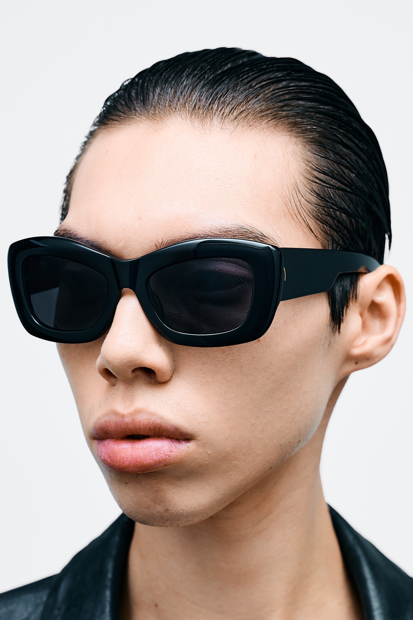 INEZ Solid Black / Solid Black Lens