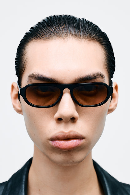 PENN Solid Black / Brown Gradient Lens