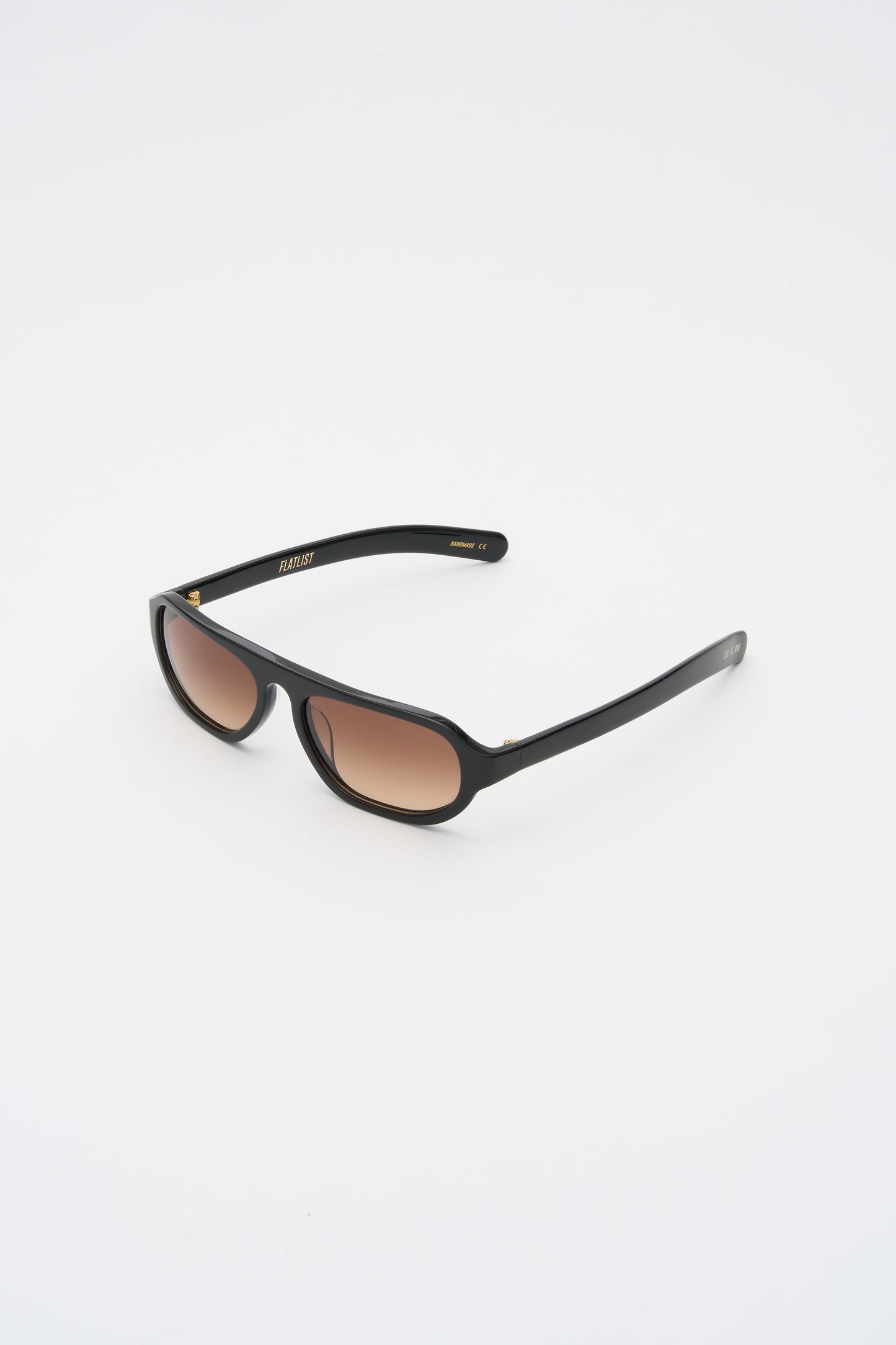 PENN Solid Black / Brown Gradient Lens