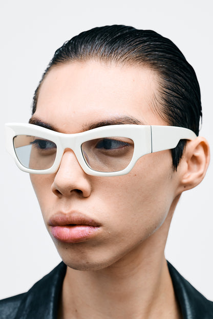 SHADE 03 Solid Cream White / Transparent Grey Lens