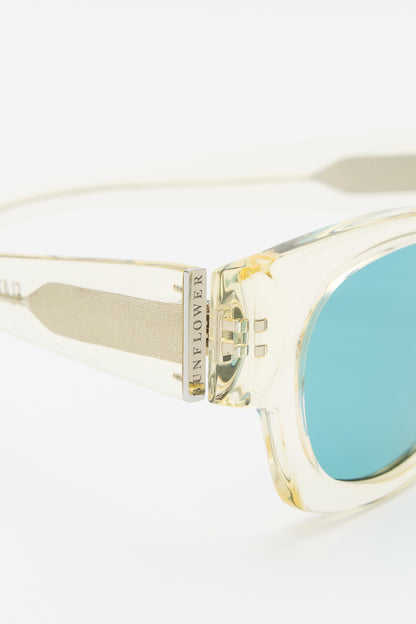 SHADE 01 Crystal Yellow / Solid Teal Lens