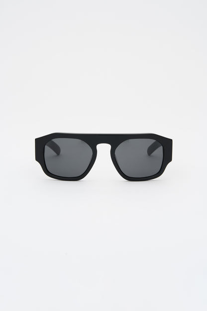SHADE 02 Solid Black / Solid Black Lens