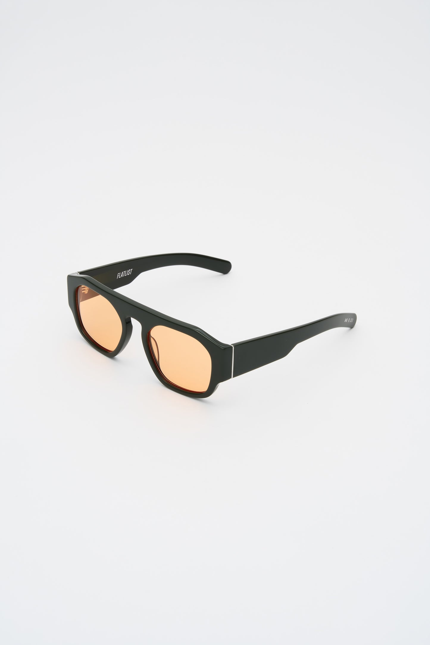 SHADE 02 Solid Forrest Dk green / Solid Orange Lens