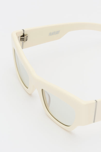 SHADE 03 Solid Cream White / Transparent Grey Lens