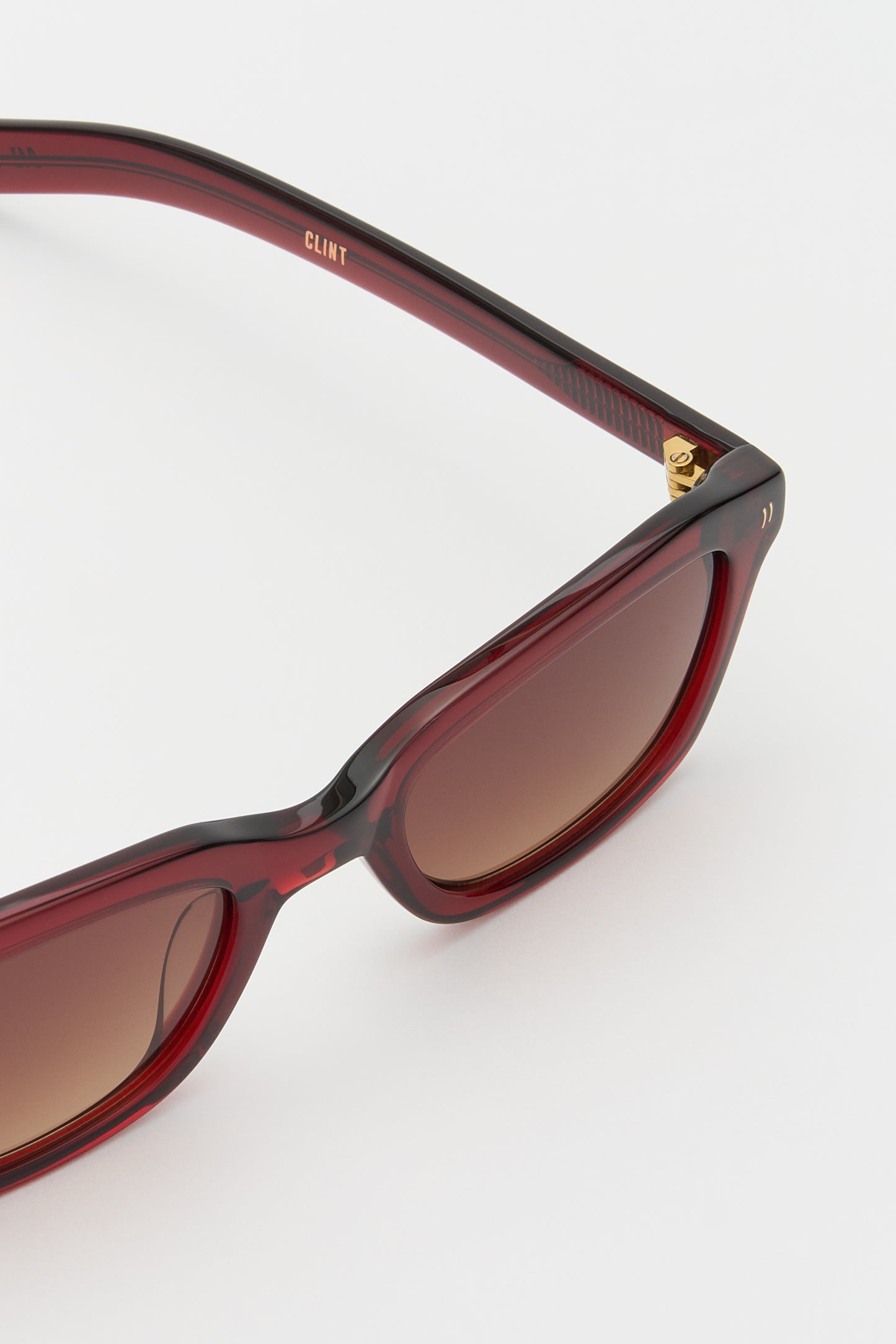 CLINT Crystal Burgundy / Brown Gradient Lens