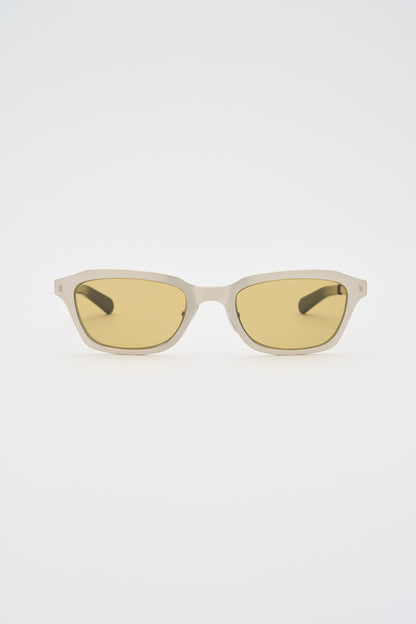 CLINT / TITANIUM Brushed Silver Solid Black / Smoked Olive Lens