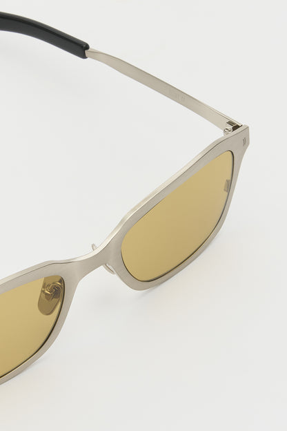 CLINT / TITANIUM Brushed Silver Solid Black / Smoked Olive Lens