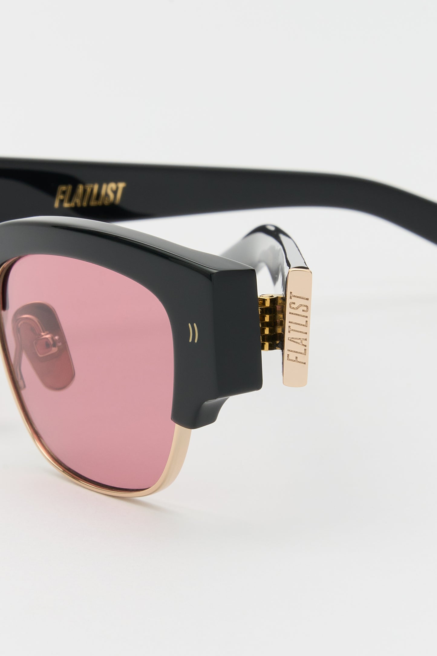 DEACON Solid Black / Dust Pink Lens