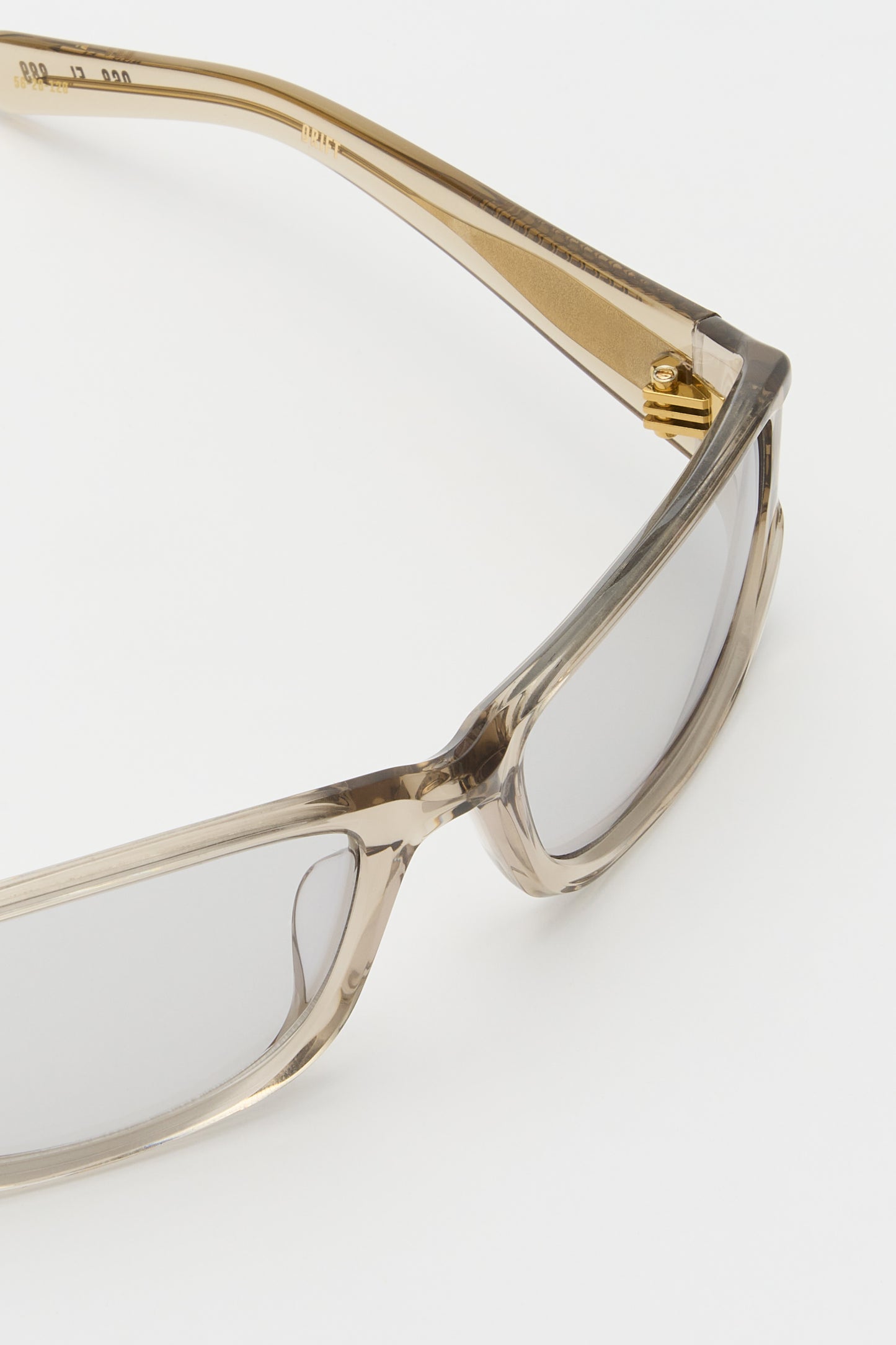 DRIFT Clear Grey / Light Grey Lens