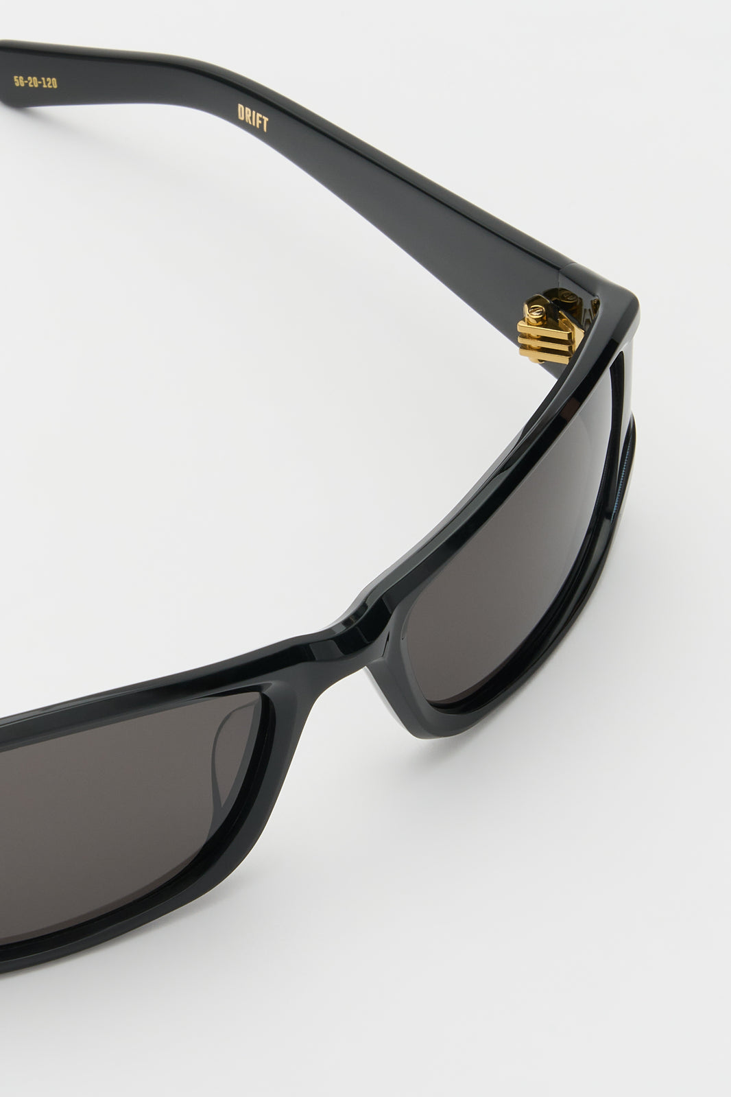 DRIFT Solid Black / Solid Black Lens