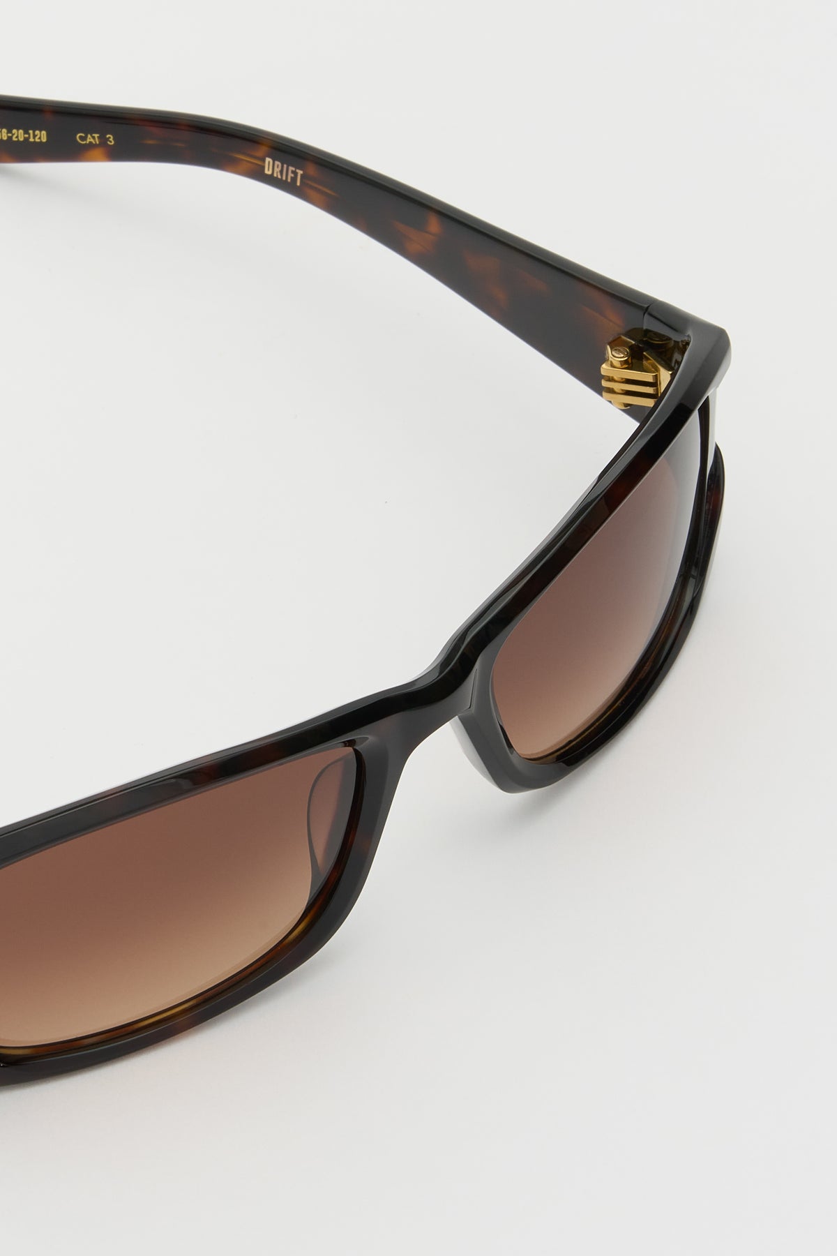 DRIFT Dark Tortoise / Brown Gradient Lens