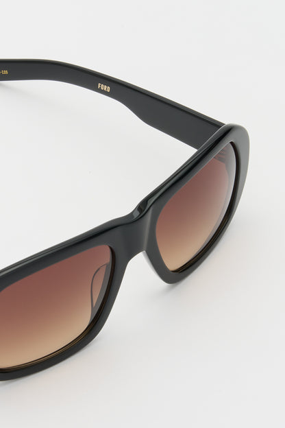 FORD Solid Black / Brown Gradient Lens