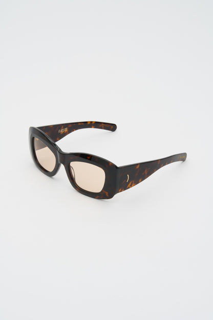 Flatlist x Freja Wewer / POPPY / Dark Tortoise / Peach Lens