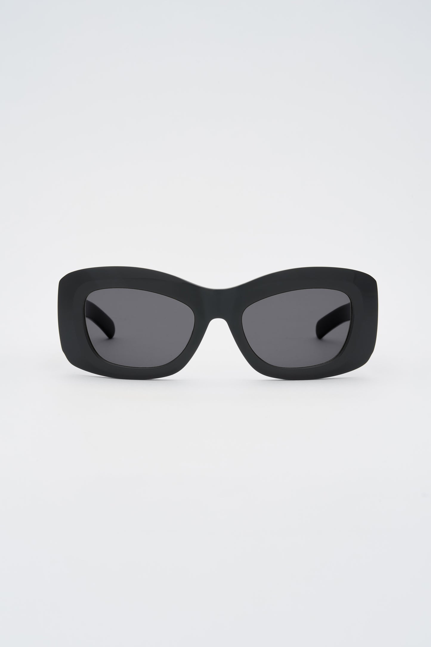 Flatlist x Freja Wewer / POPPY / Black / Black Lens