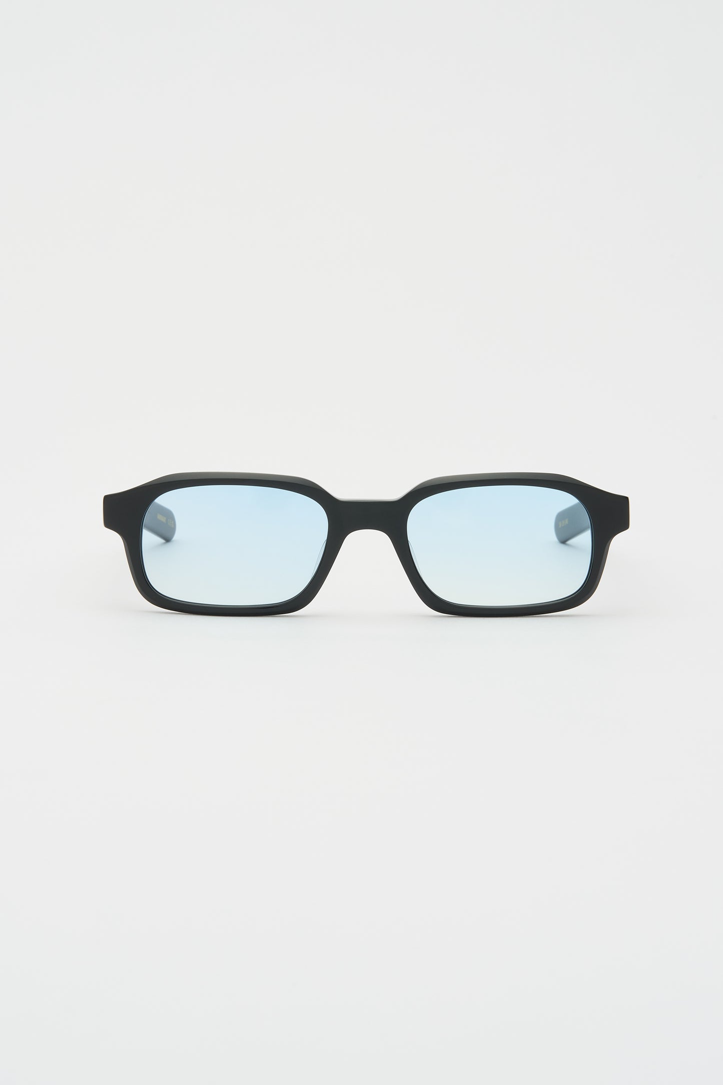 HANKY Solid Black / Light blue gradient lens