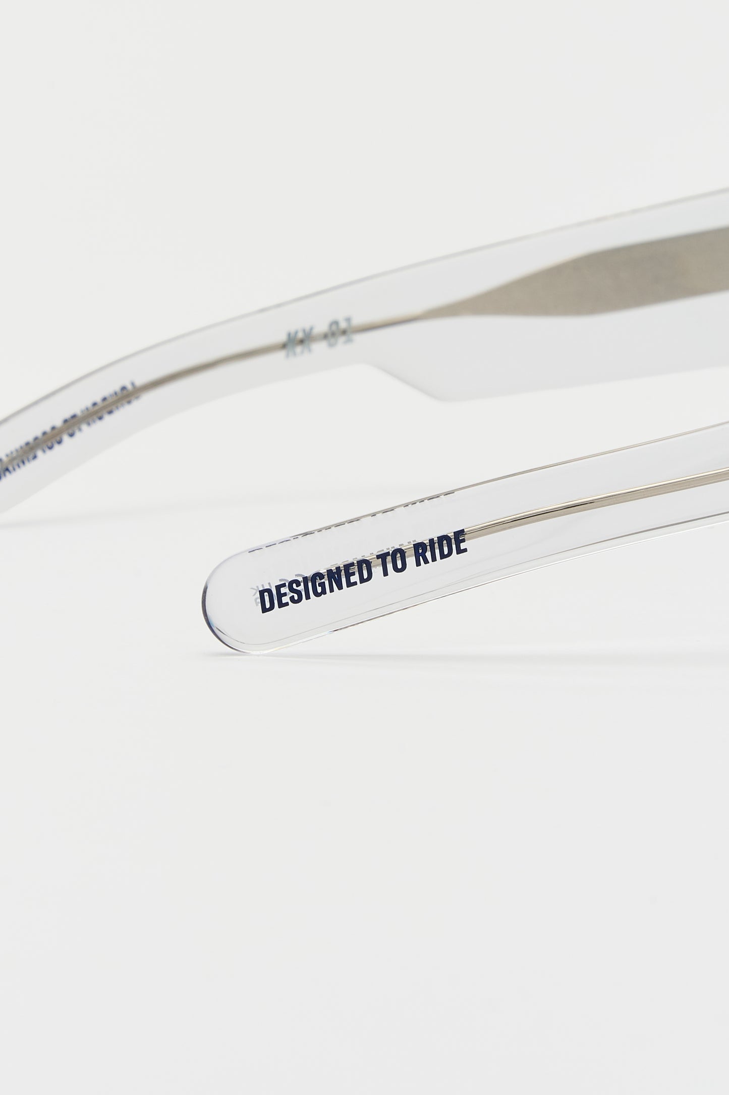 KX-01 Clear Crystal / Light Blue Gradient Lens