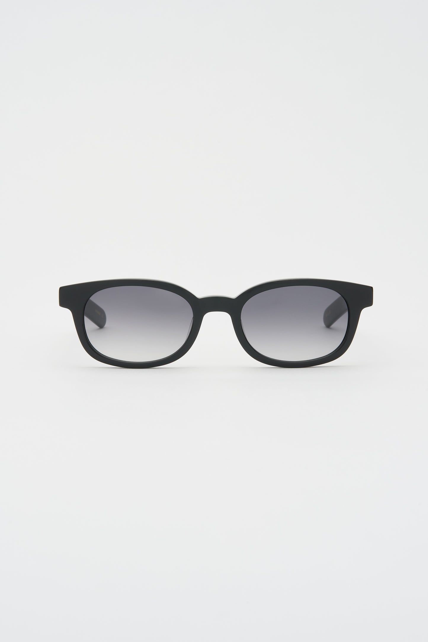 LE BUCHERON Solid Black / Solid Black Lens