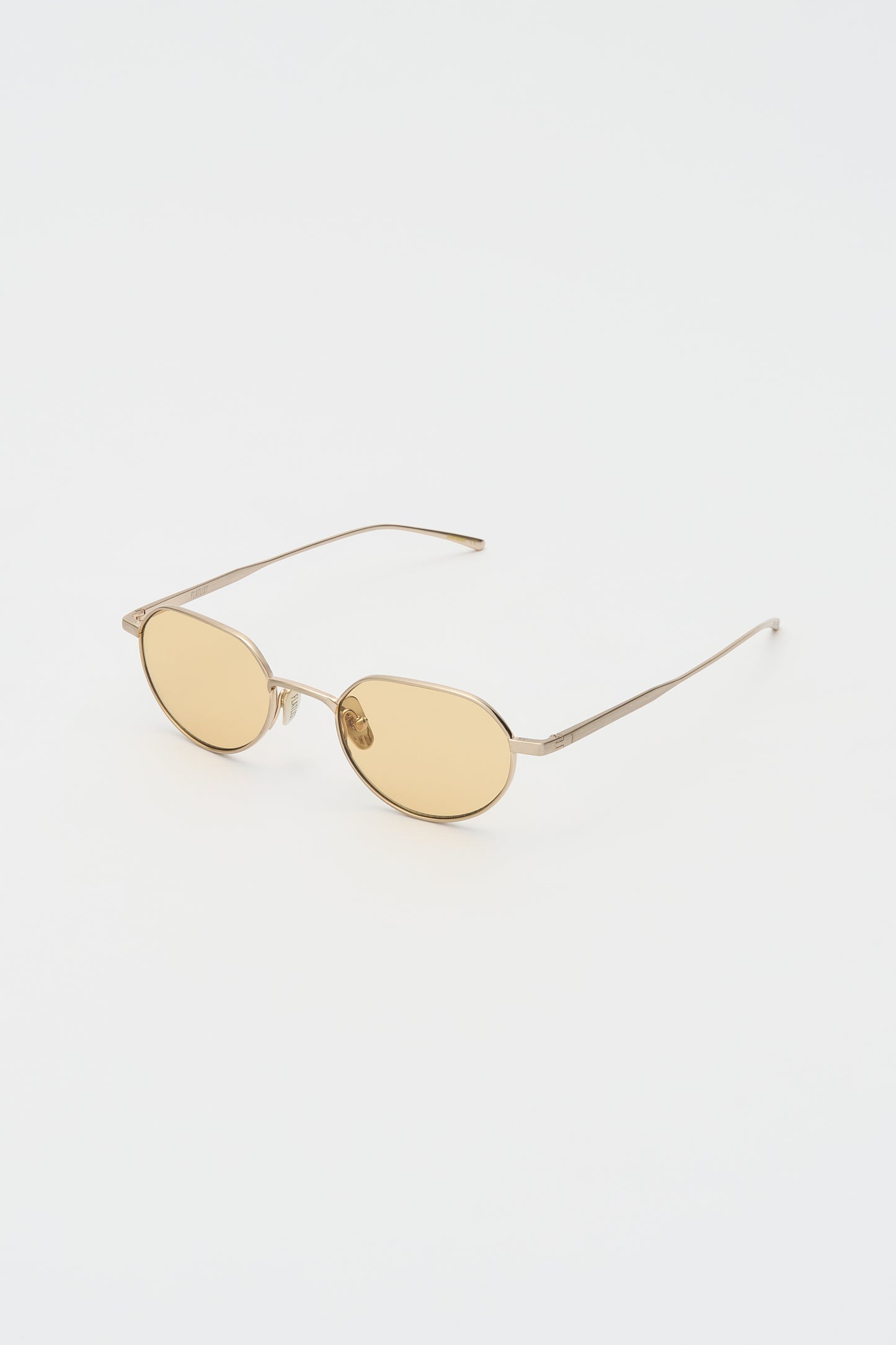 LUCIEN Brushed Light Gold / Yellow Lens