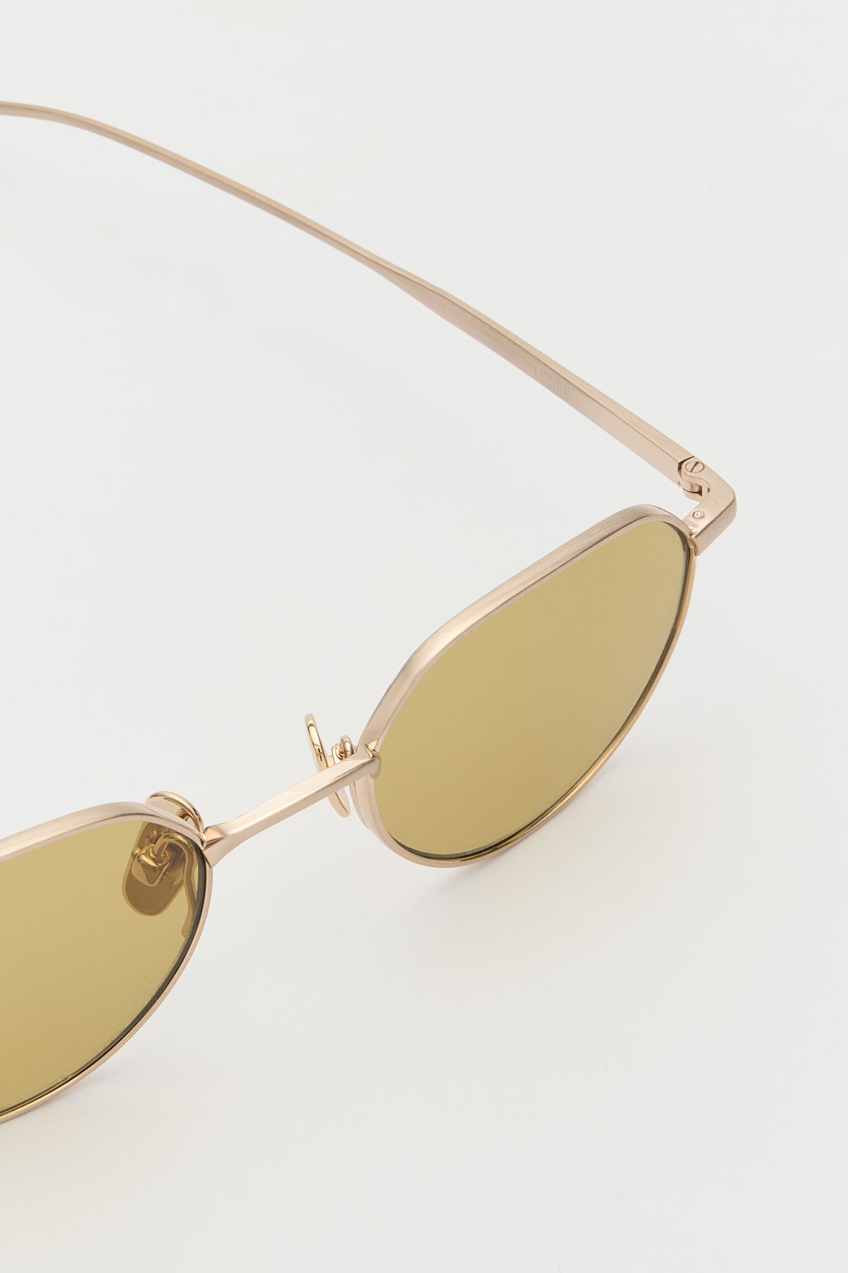 LUCIEN Brushed Gold / Smoked Olive Lens