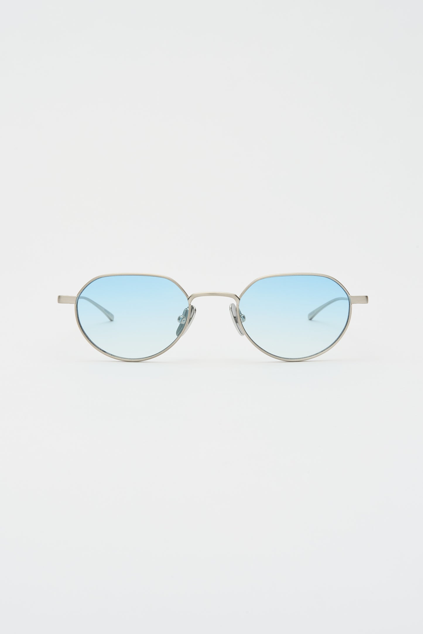 LUCIEN Brushed Silver / Light Blue Lens