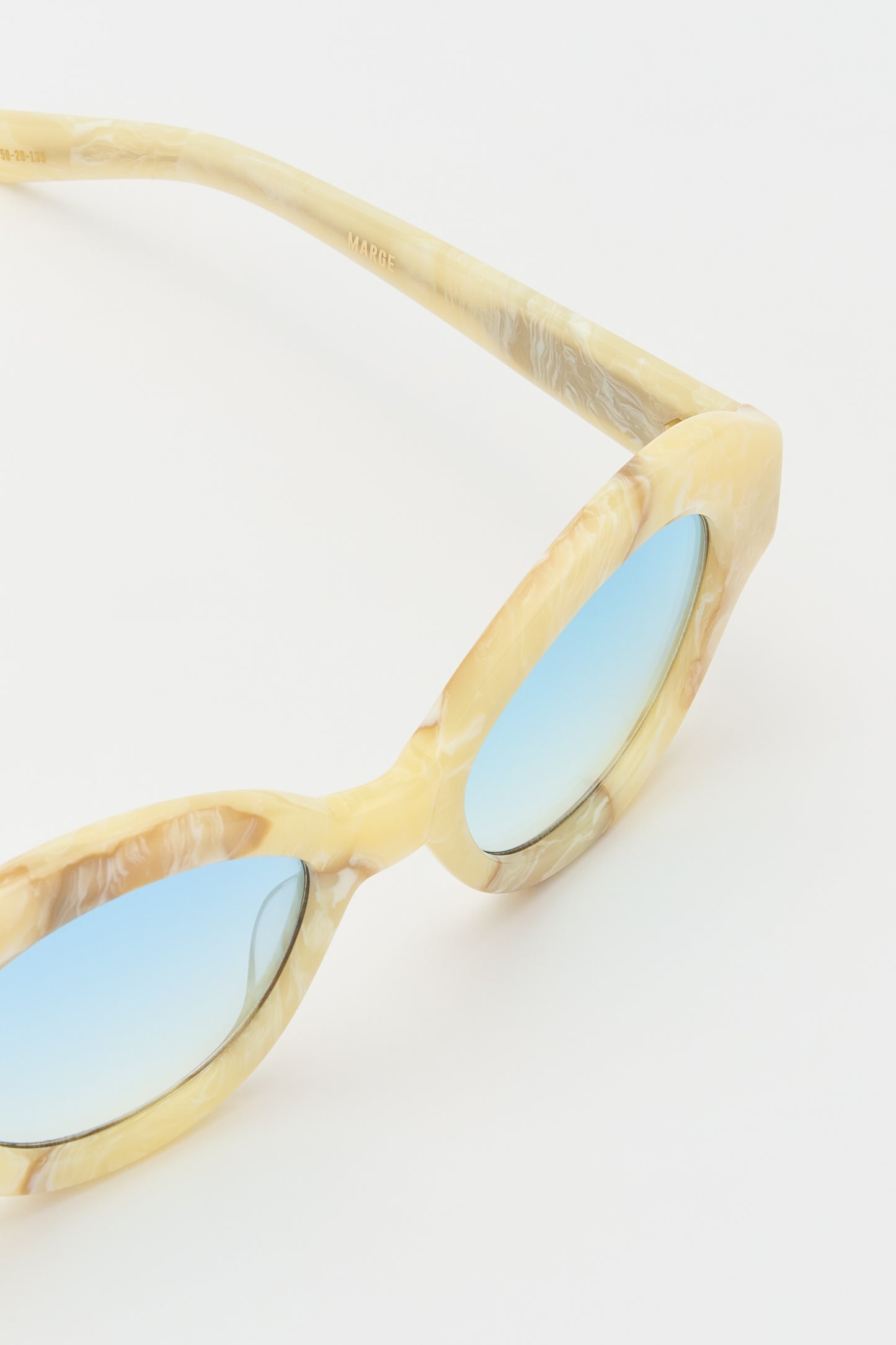 MARGE Carrara Fantasy / Light Blue Lens