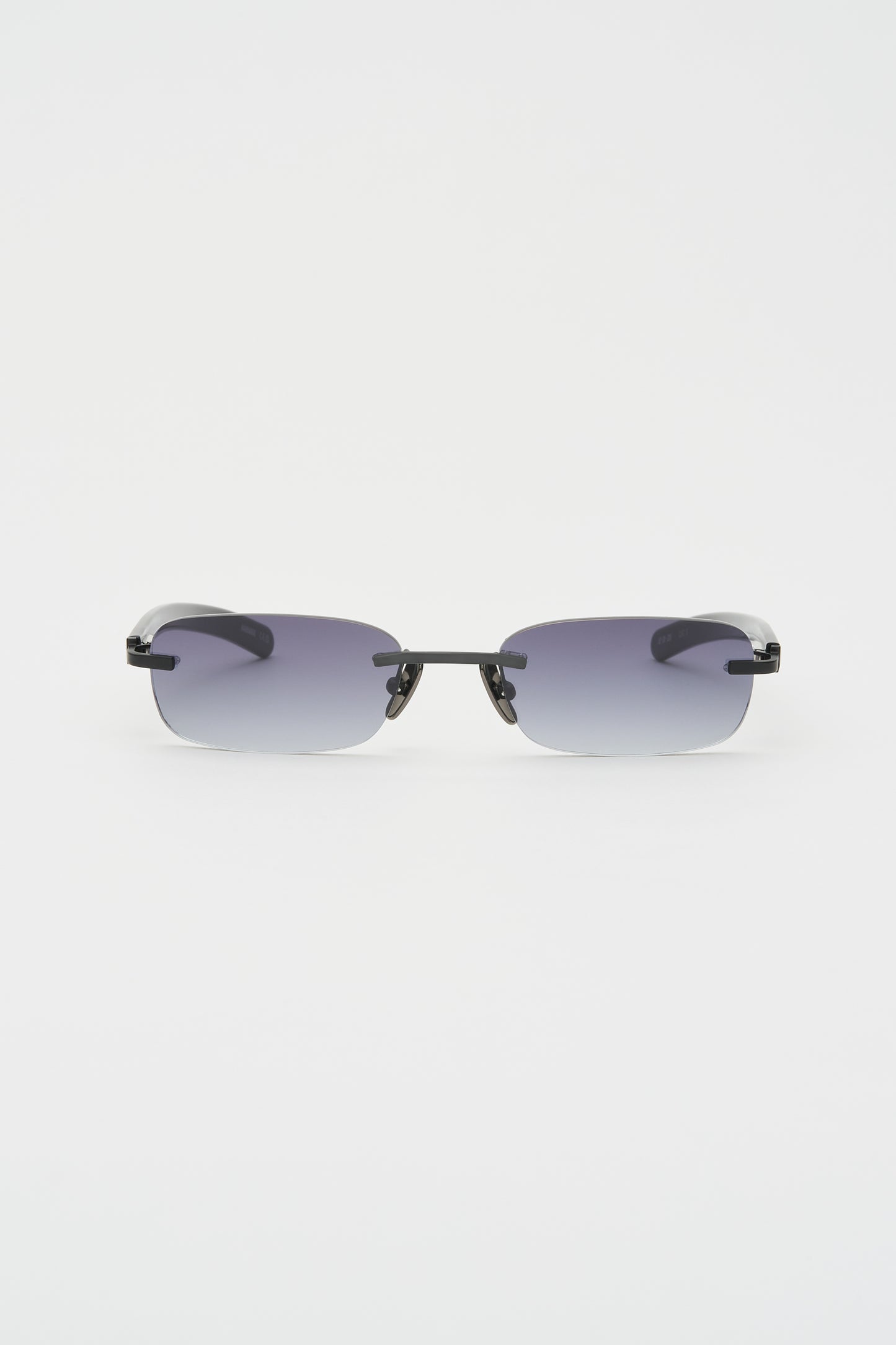MILO Brushed Matte Black / Solid Black / Smoke Gradient Lens
