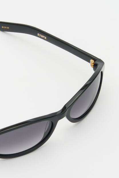 OLYMPIA Solid Black / Solid Black Lens