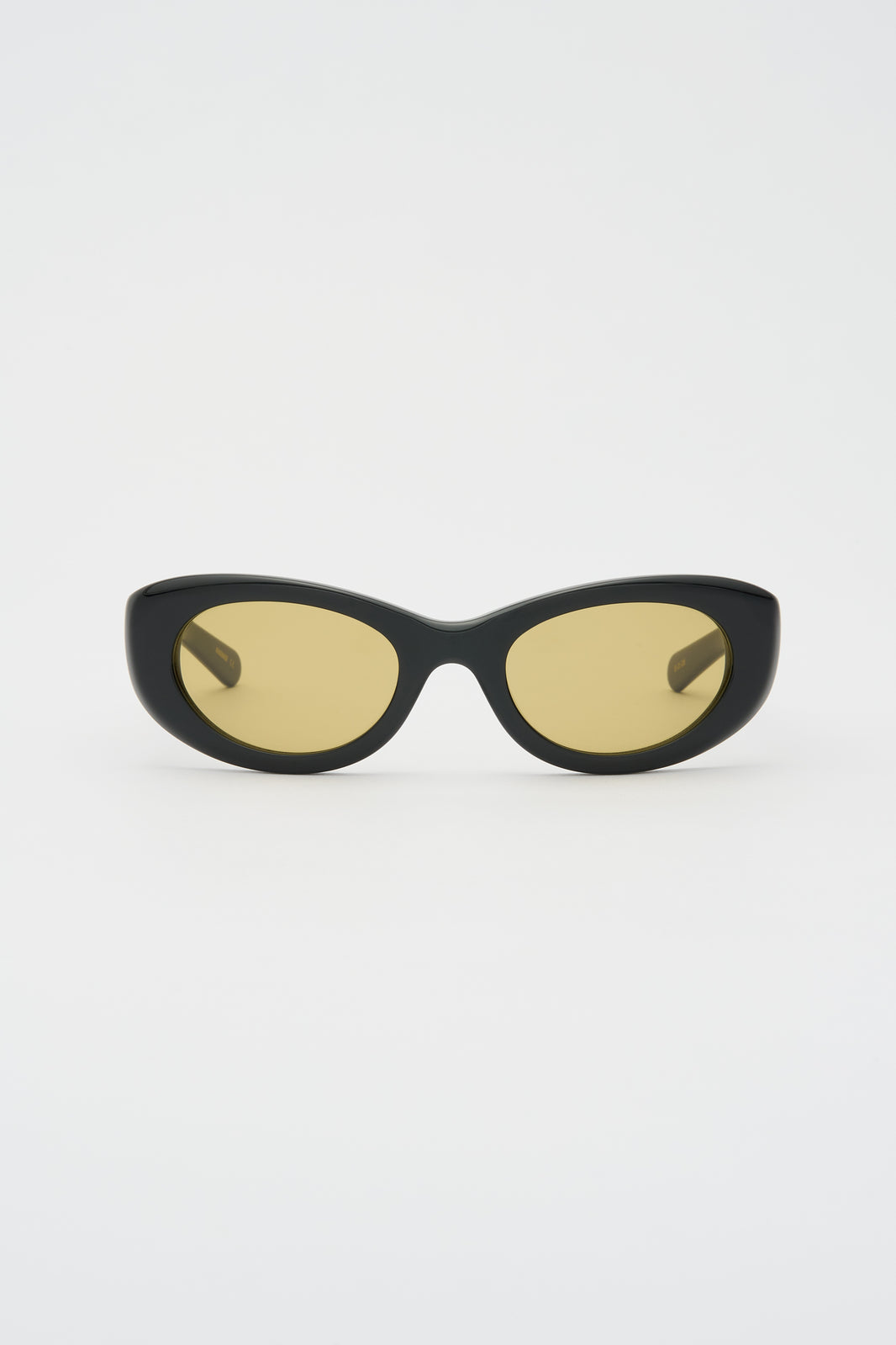 RAMONA Solid Black / Smoked Olive Lens