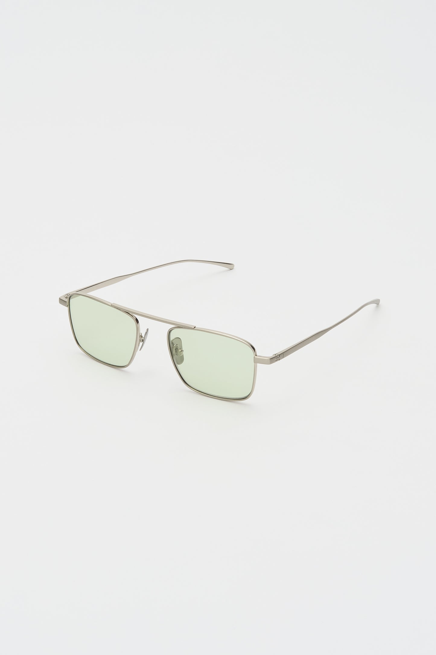 REED Brushed Silver / Chill Out Green Lens