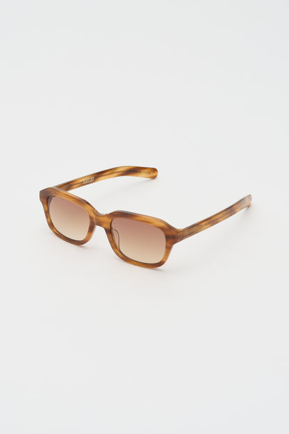 SAMMYS Donegal Horn / Light Brown Gradient Lens